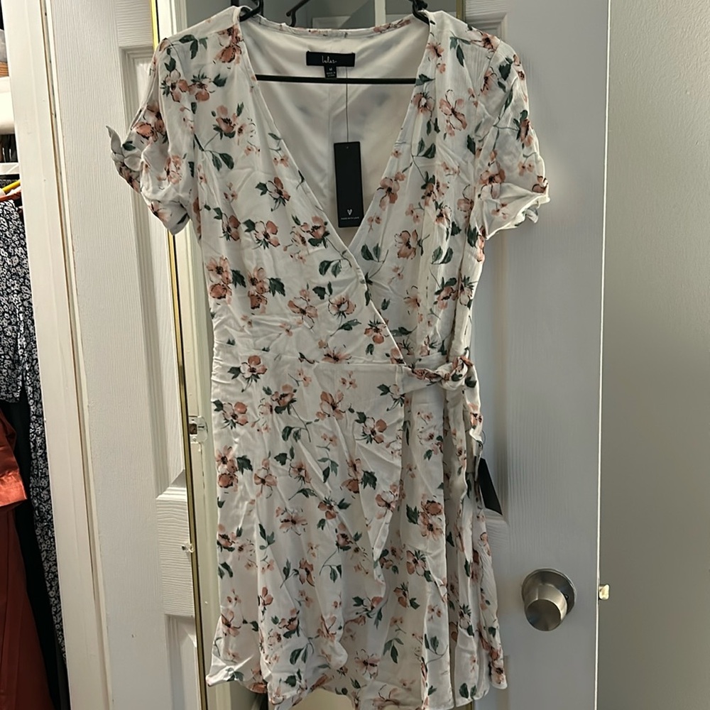 Lulus mini floral wrap dress
